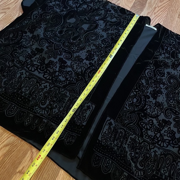 Urban Outfitters Black Kimono Shawl NWOT - Picture 11 of 15